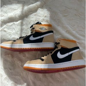 Barely worn pumpkin spice Jordan’s!